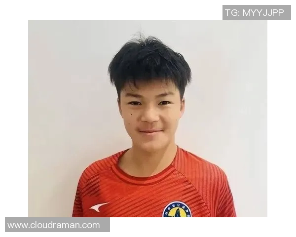 中国足球黄头发球星崭露头角成新一代足球天才引关注